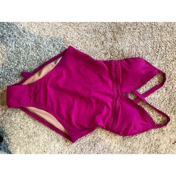 Kona Sol Women’s Pink Cross Strap One Piece SwimSuit Size S - Picture 1 of 6